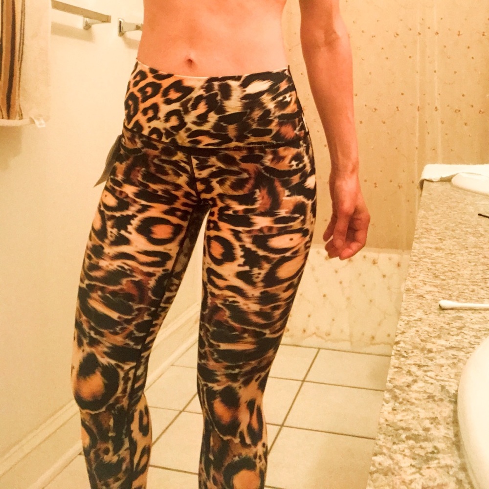 Yoga democracy environmentally friendly leggings made in Italy ❤️